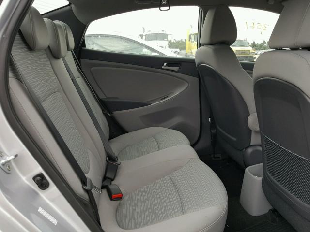 KMHCT4AE0GU157113 - 2016 HYUNDAI ACCENT SE SILVER photo 6