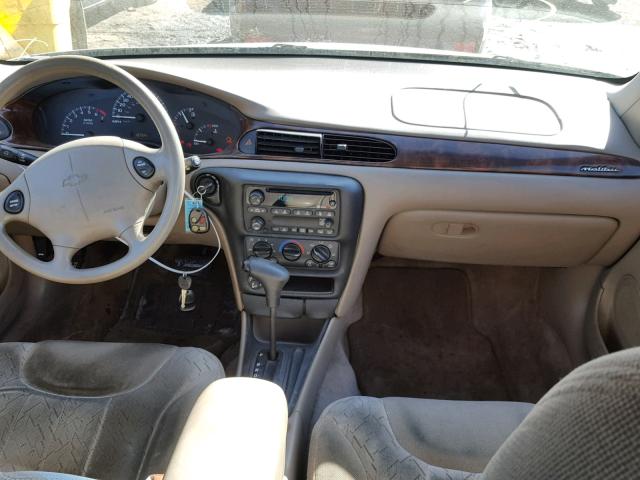 1G1NE52J42M562224 - 2002 CHEVROLET MALIBU LS 金色 照片 9