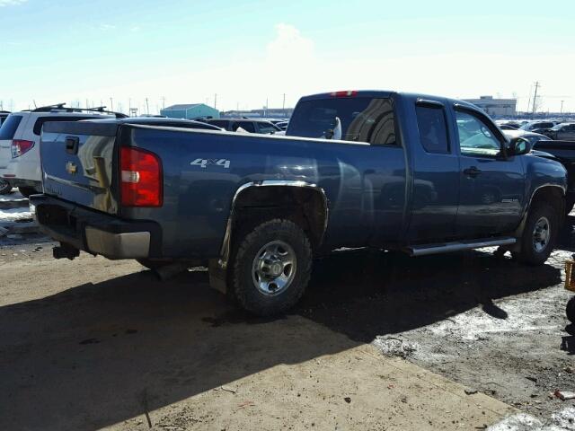 1GC5KXBG3AZ233841 - 2010 CHEVROLET SILVERADO GRAY photo 4