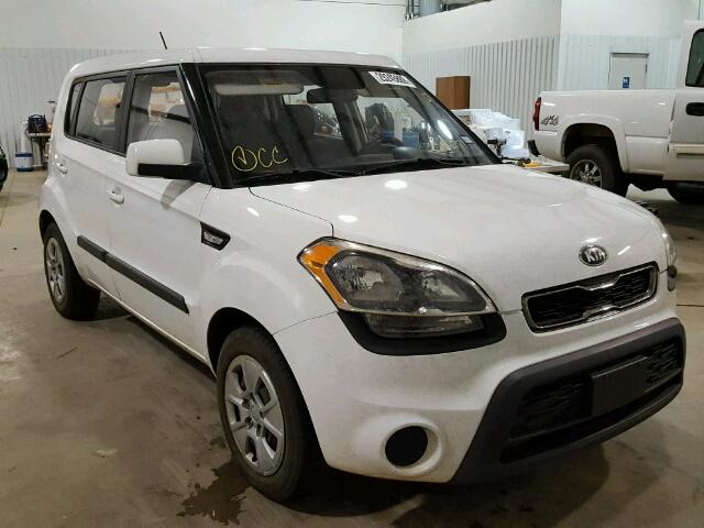 KNDJT2A58D7520171 - 2013 KIA SOUL WHITE photo 1