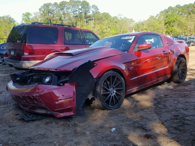 1ZVBP8CH6A5102344 - 2010 FORD MUSTANG GT RED photo 2