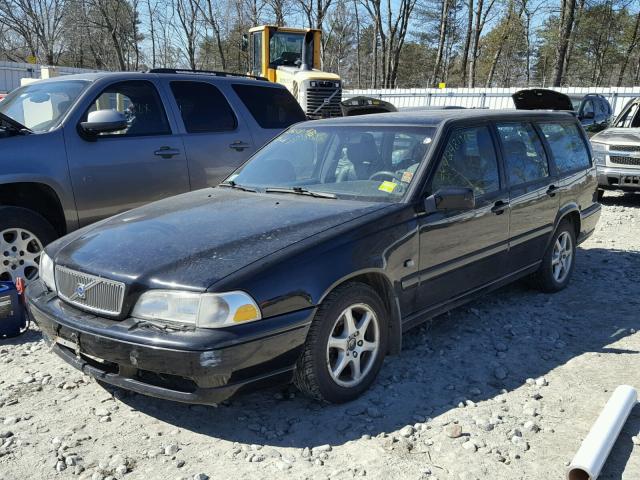 YV1LW56D9X2626142 - 1999 VOLVO V70 GLT BLACK photo 2