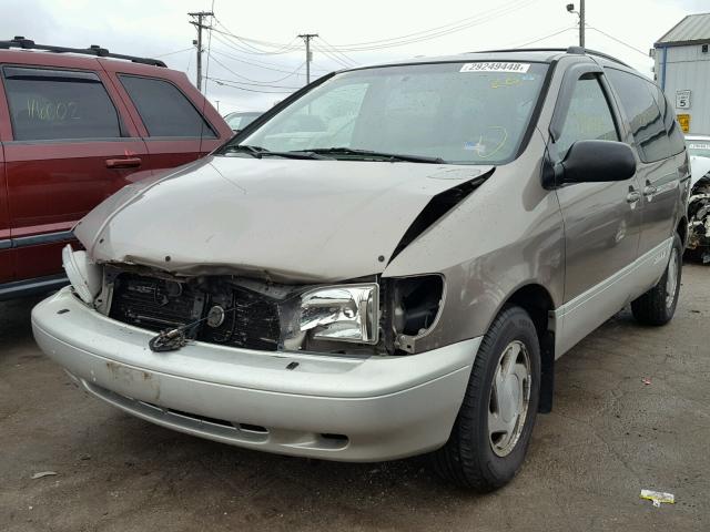 4T3ZF13C2XU168360 - 1999 TOYOTA SIENNA LE TAN photo 2