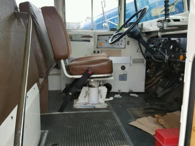 1HVLNHGL8HHA21153 - 1987 INTERNATIONAL S-SERIES 1 黄色 照片 5