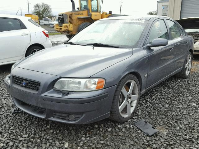 YV1RH52Y542372423 - 2004 VOLVO S60 R 灰色 照片 2