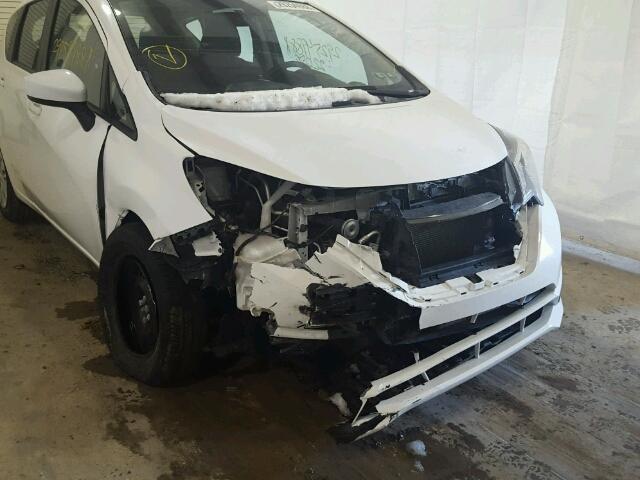 3N1CE2CP1HL370815 - 2017 NISSAN VERSA NOTE WHITE photo 9