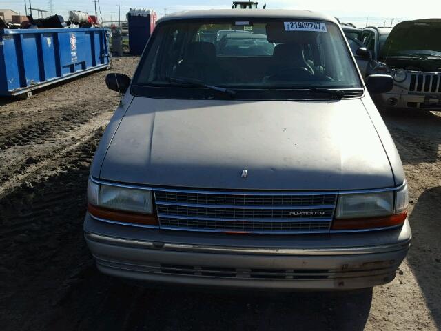 2P4GH2536MR127784 - 1991 PLYMOUTH VOYAGER GRAY photo 9