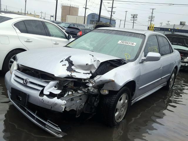 1HGCG16581A031107 - 2001 HONDA ACCORD EX SILVER photo 2