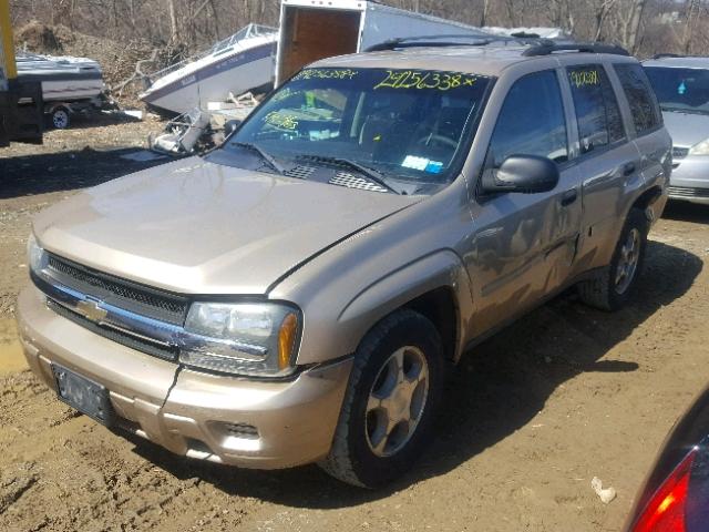 1GNDT13S762329472 - 2006 CHEVROLET TRAILBLAZE GOLD photo 2