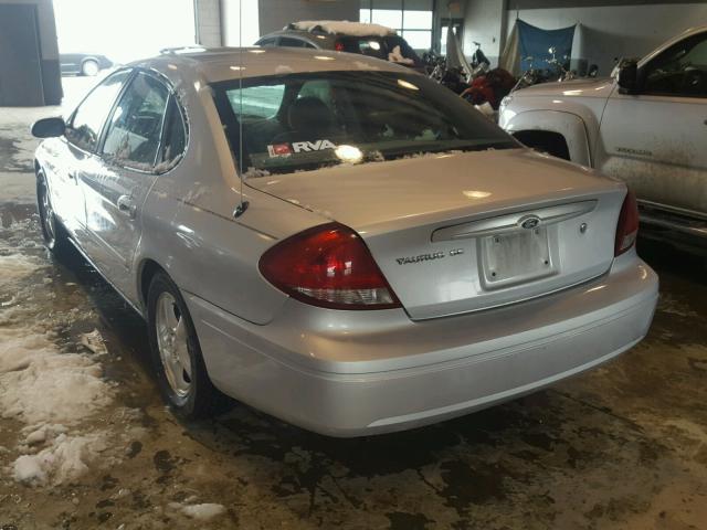 1FAFP53U94A104235 - 2004 FORD TAURUS SE SILVER photo 3