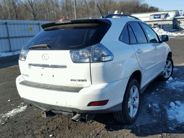 2T2HA31U34C002576 - 2004 LEXUS RX 330 WHITE photo 4