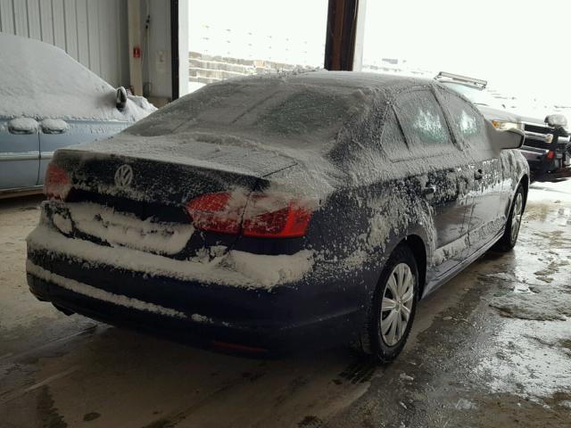 3VW2K7AJ3DM414439 - 2013 VOLKSWAGEN JETTA BASE Կապույտ լուսանկար 4