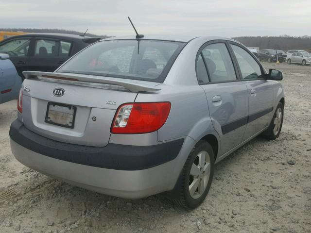 KNADE223296524702 - 2009 KIA RIO BASE SILVER photo 4