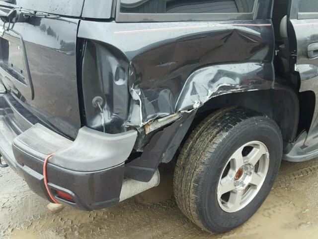 1GNDT13S062297142 - 2006 CHEVROLET TRAILBLAZE GRAY photo 9