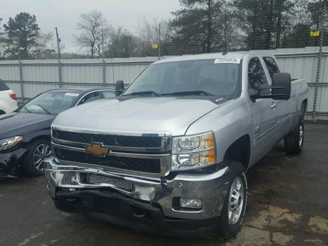 1GC1KXEG2DF119460 - 2013 CHEVROLET SILVERADO SILVER photo 2