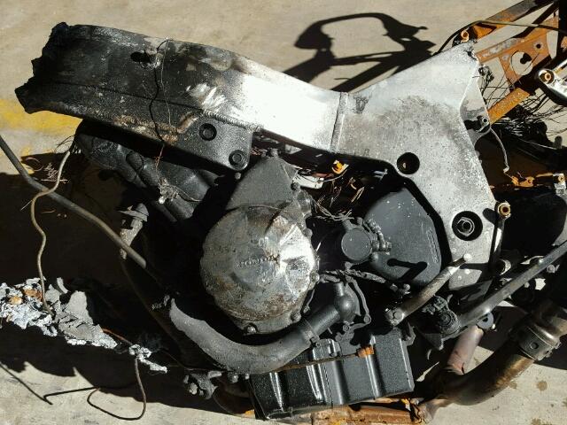 JH2SC3500VM000548 - 1997 HONDA CBR1100 XX BURN photo 7