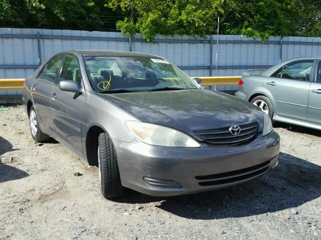 4T1BE32K74U806390 - 2004 TOYOTA CAMRY LE/X GRAY photo 1