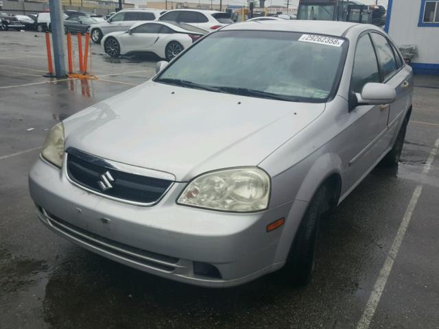 KL5JD56Z06K286981 - 2006 SUZUKI FORENZA SILVER photo 2