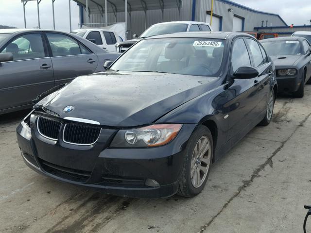 WBAVA33567KX71599 - 2007 BMW 328 I BLACK photo 2