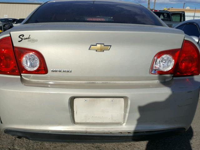 1G1ZB5E1XBF105850 - 2011 CHEVROLET MALIBU LS ოქროსფერი ფოტო 9