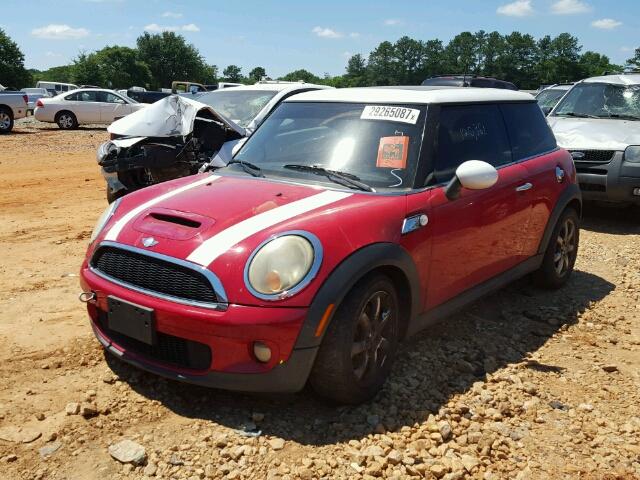 WMWMF73508TT89195 - 2008 MINI COOPER S RED photo 2