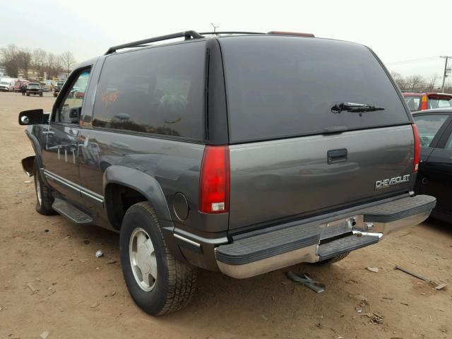 3GNEK18R1XG152150 - 1999 CHEVROLET TAHOE K150 GRAY photo 3