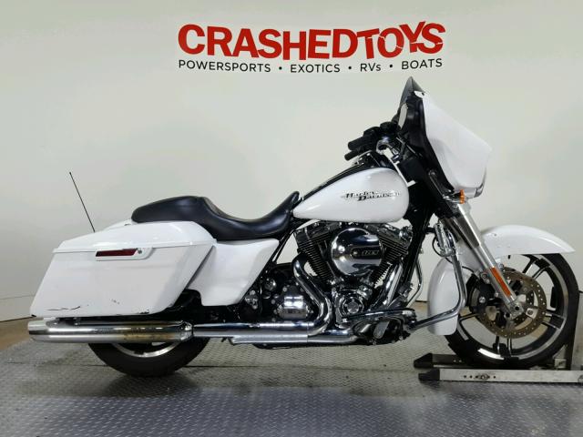 1HD1KBM15GB685560 - 2016 HARLEY-DAVIDSON FLHX STREE WHITE photo 1