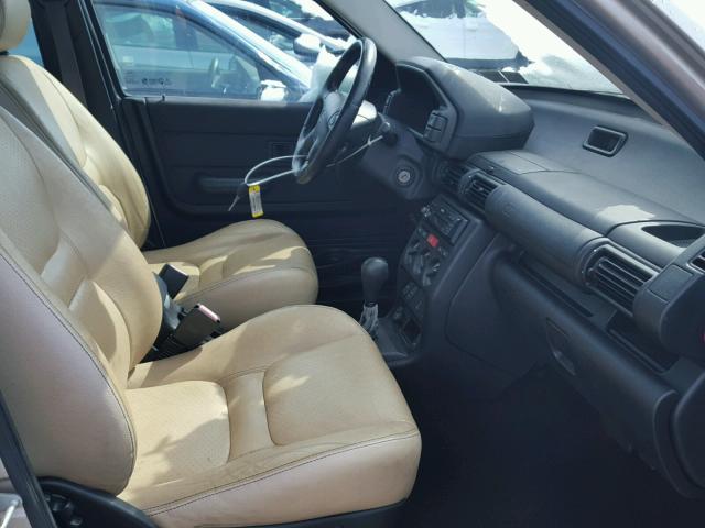 SALNY22252A374215 - 2002 LAND ROVER FREELANDER BEIGE photo 5