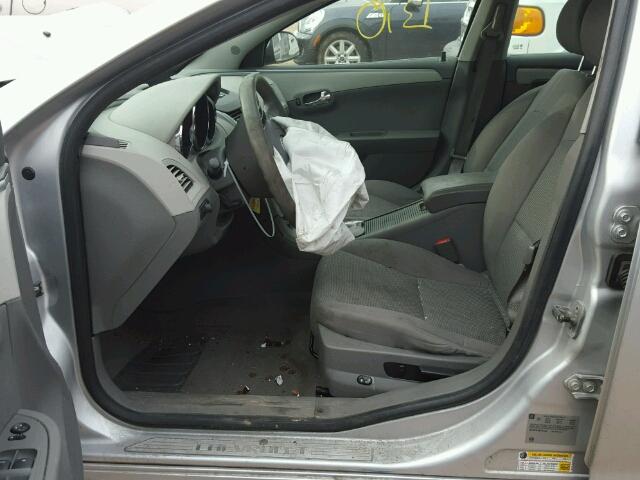 1G1ZC5EU9BF191742 - 2011 CHEVROLET MALIBU 1LT 银色 照片 5