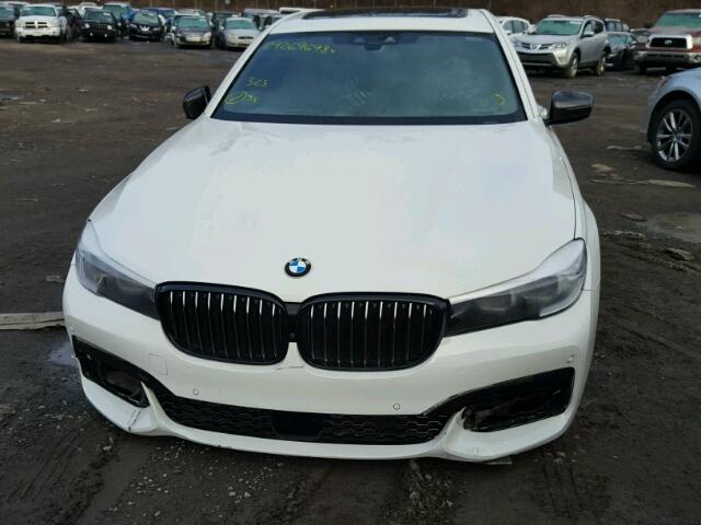 WBA7E2C51HG740448 - 2017 BMW 740 I WHITE photo 9