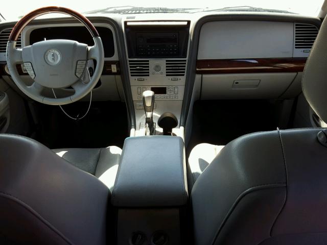 5LMEU88HX4ZJ19106 - 2004 LINCOLN AVIATOR 蓝色 照片 9