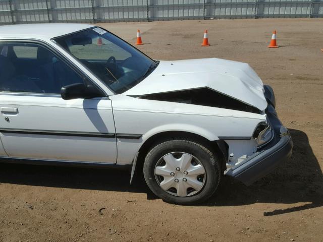 4T1VV21E7LU034880 - 1990 TOYOTA CAMRY DLX 白色 照片 9