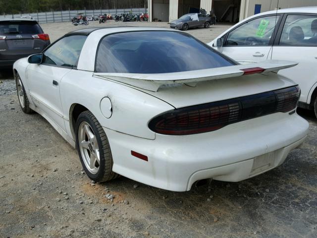 2G2FV22P8V2231692 - 1997 PONTIAC FIREBIRD F WHITE photo 3