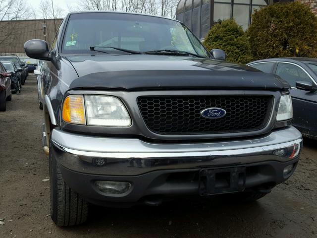 1FTRX18L02NB00922 - 2002 FORD F150 GRAY photo 9