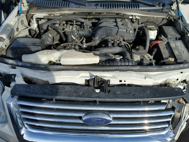 1FMEU75E96ZA12753 - 2006 FORD EXPLORER L WHITE photo 7