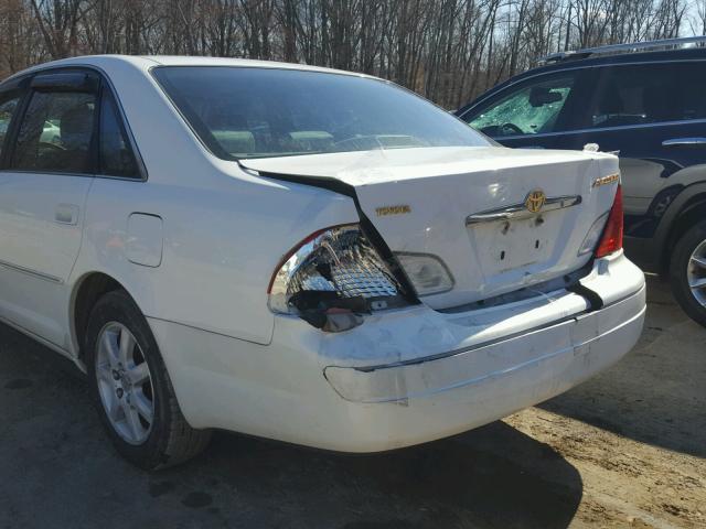 4T1BF28B72U265997 - 2002 TOYOTA AVALON XL WHITE photo 9