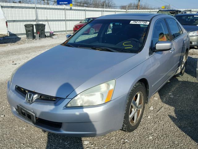 1HGCM56674A034366 - 2004 HONDA ACCORD EX SILVER photo 2