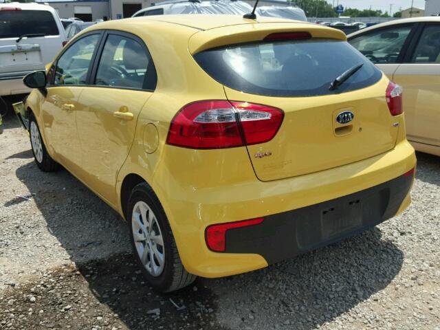 KNADM5A34G6569630 - 2016 KIA RIO LX YELLOW photo 3