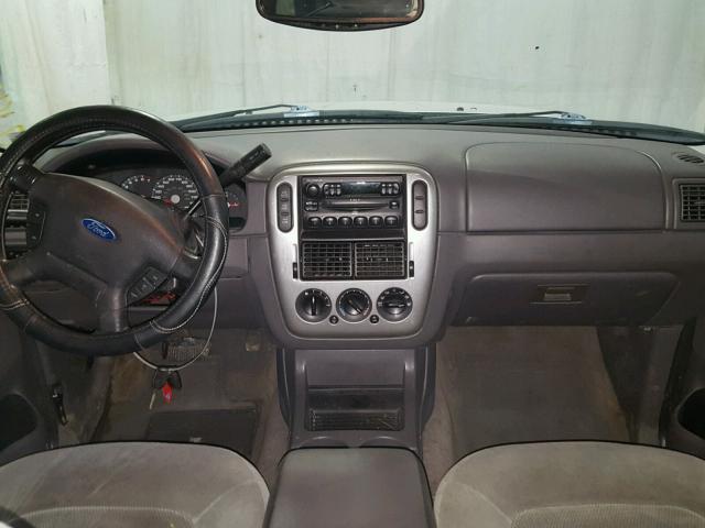 1FMZU73K84UA80966 - 2004 FORD EXPLORER GRAY photo 9