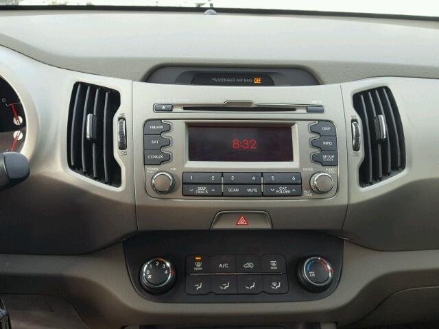 KNDPBCA28C7345444 - 2012 KIA SPORTAGE L SILVER photo 9