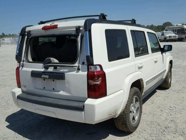 1J4RH4GK2AC125509 - 2010 JEEP COMMANDER WHITE photo 4