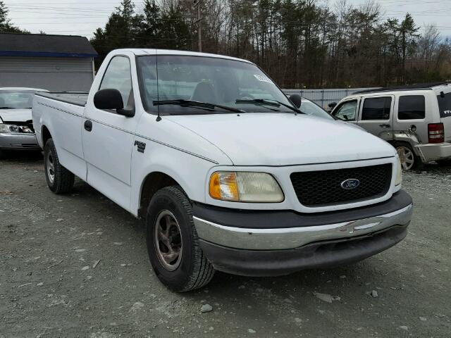 1FTRF17W62NB44759 - 2002 FORD F150 WHITE photo 1