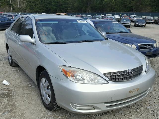 JTDBE32K630157353 - 2003 TOYOTA CAMRY LE SILVER photo 1