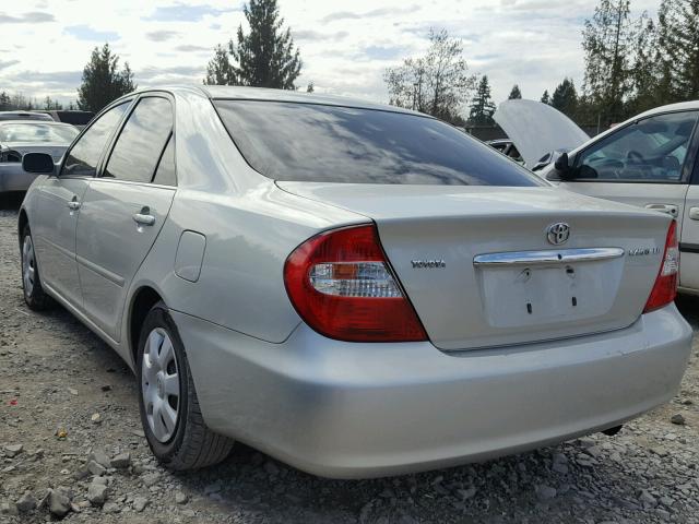 JTDBE32K630157353 - 2003 TOYOTA CAMRY LE SILVER photo 3