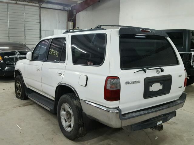 JT3GN86R4X0116627 - 1999 TOYOTA 4RUNNER SR WHITE photo 3