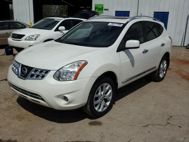 JN8AS5MT7BW183238 - 2011 NISSAN ROGUE S WHITE photo 2