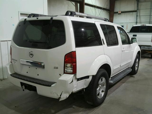 5N1AR18U07C647512 - 2007 NISSAN PATHFINDER WHITE photo 4