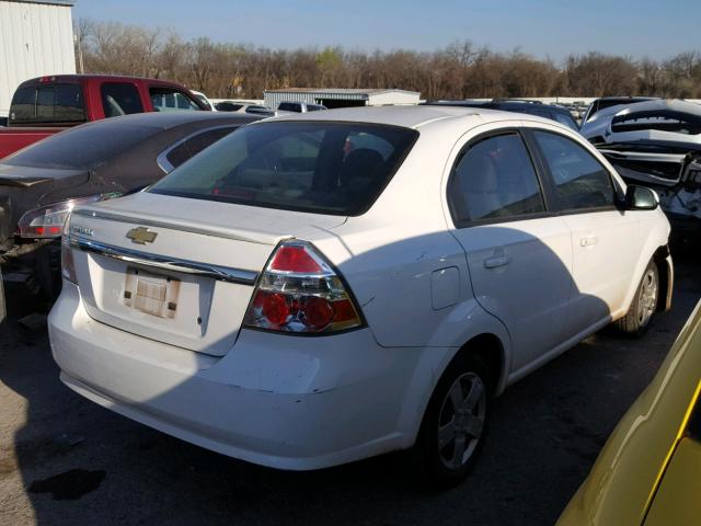 KL1TD5DE5AB107238 - 2010 CHEVROLET AVEO LS WHITE photo 4