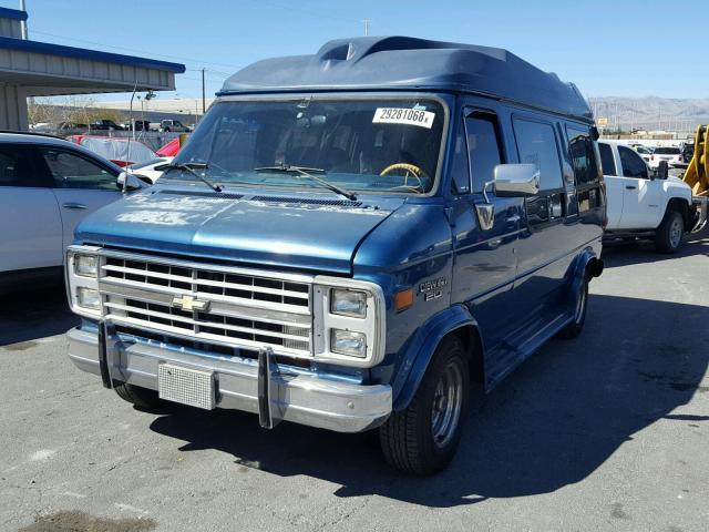 1GBEG25K0L7162122 - 1990 CHEVROLET G20 BLUE photo 2