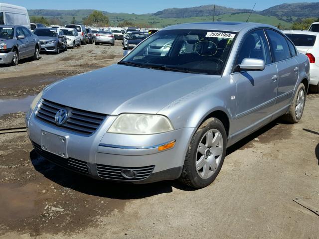 WVWRH63B63P180578 - 2003 VOLKSWAGEN PASSAT GLX SILVER photo 2